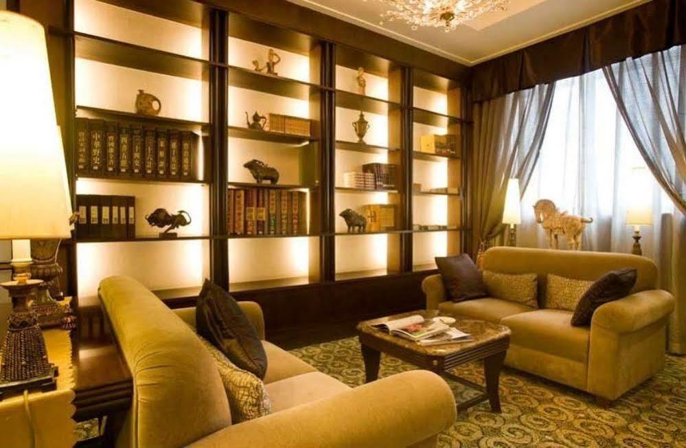 Huzhou International Hotel Esterno foto